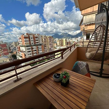 Urban Charm Studio With Balcony Tirana Exteriör bild